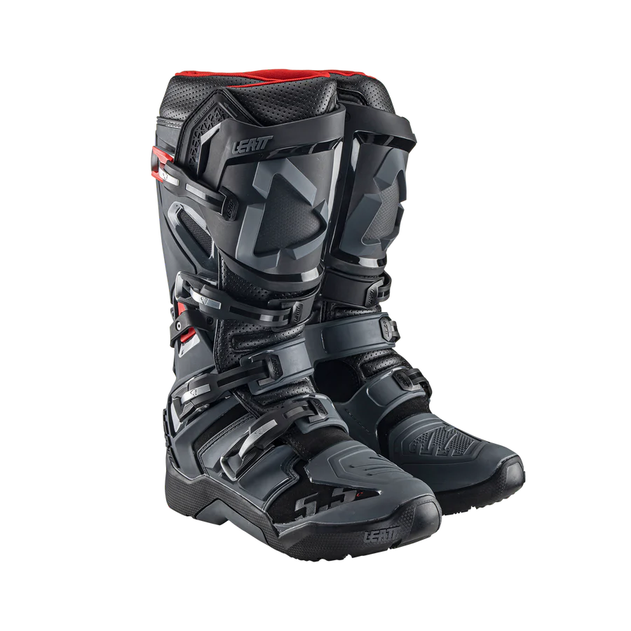 Leatt_Boot_5.5_FlexLock_Enduro_Graphene_Pair_3021100140_0ec7992d-d3b6-4508-a98f-02dd0e429fe3 LEATT 5.5 FLEXLOCK ENDURO - PRETO - Image 1