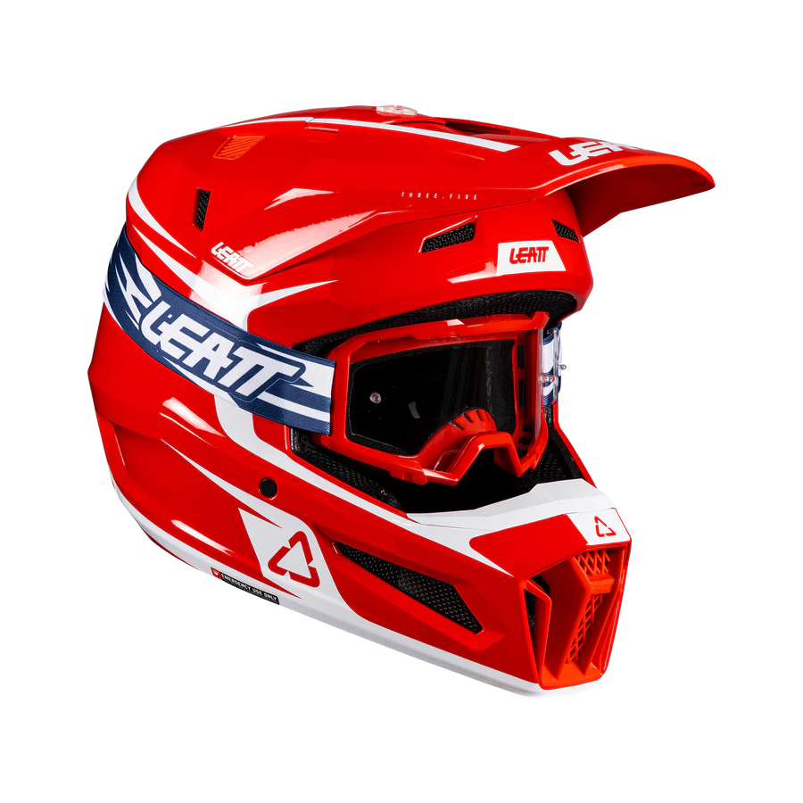Leatt_HelmetKitMoto_3.5_Red_IsoRightGoggles_1026000700_1c1840ca-83d9-4bcb-a001-b642e247c6a2 LEATT 3.5 V25 (ÓCULOS 3.5 INCLUÍDOS) - VERMELHO - Image 1